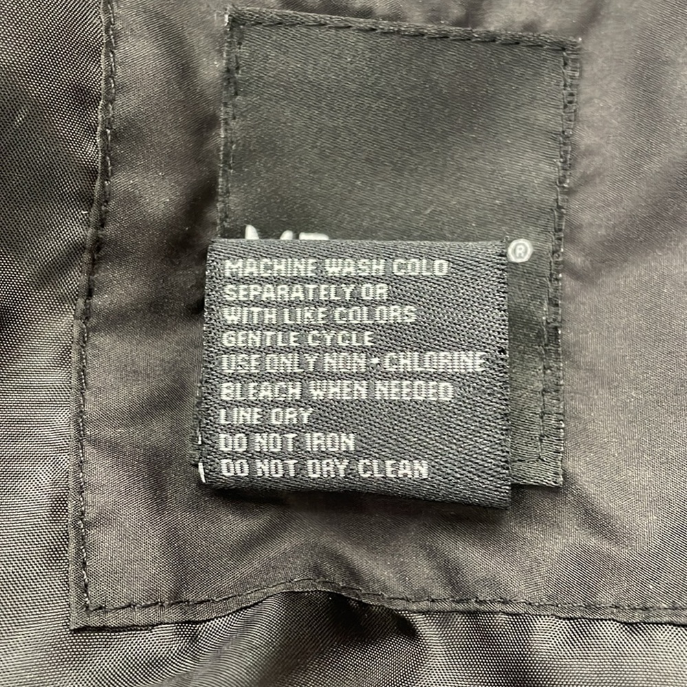 Puffer Jacket - Picture 9 of 9